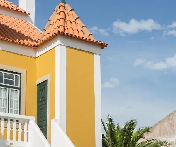. Yellow Pavilion