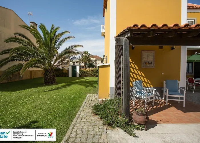 Tatil Evi . Yellow Pavilion Torreira